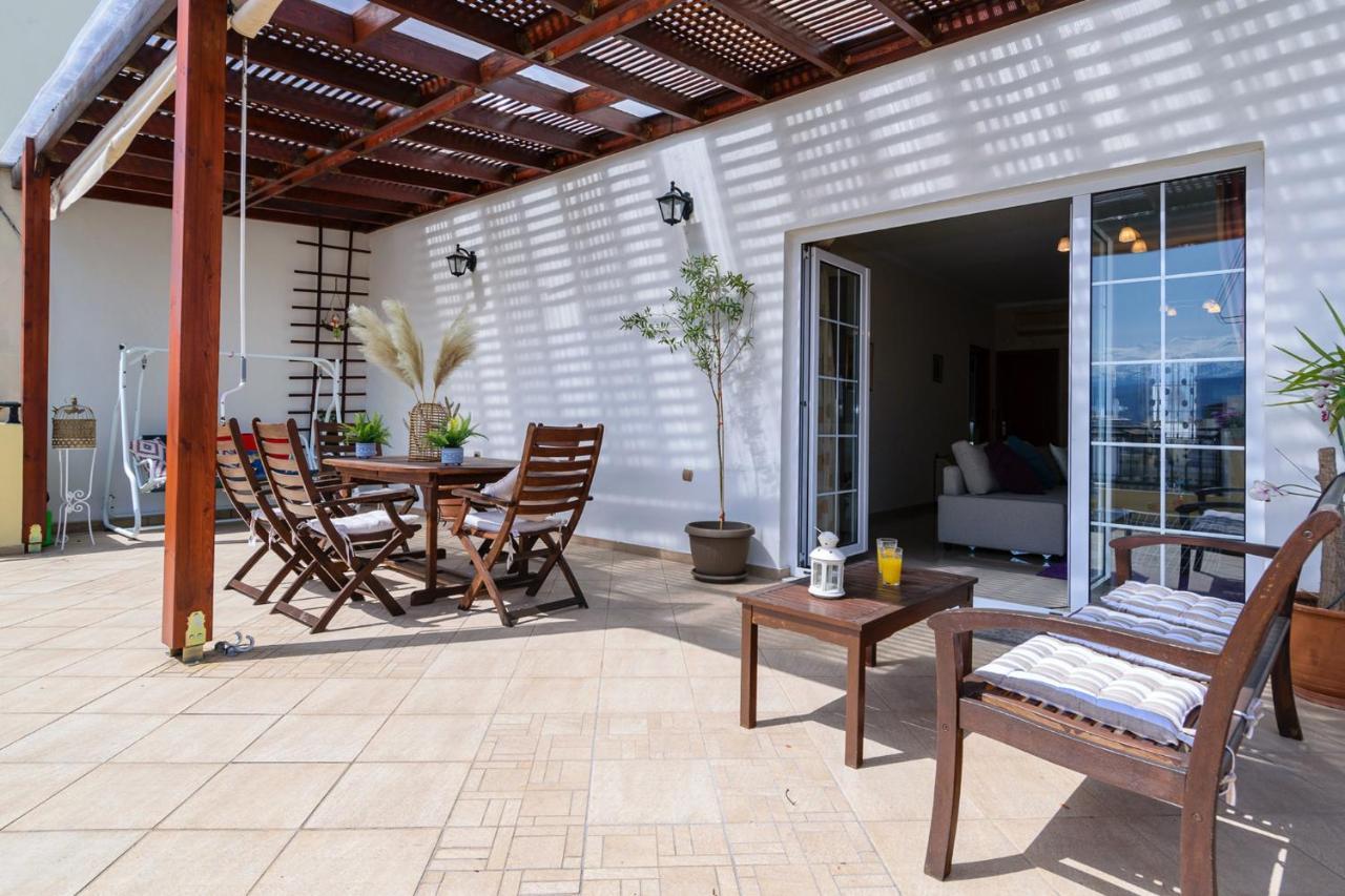 Central Penthouse In Quiet Neighborhood Near Sandy Beach Chrissi Akti Chania Exterior foto