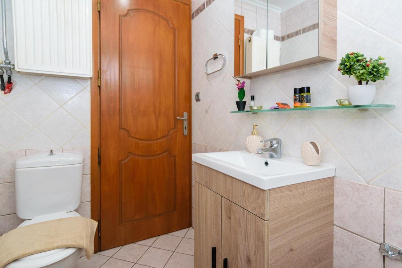 Central Penthouse In Quiet Neighborhood Near Sandy Beach Chrissi Akti Chania Exterior foto